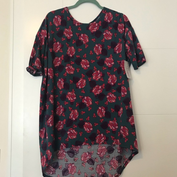 NWT LuLaRoe Rose print Medium Irma top - Picture 1 of 4